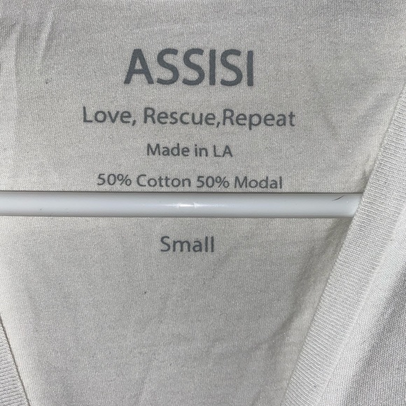 V-Neck T-shirt - Picture 2 of 2